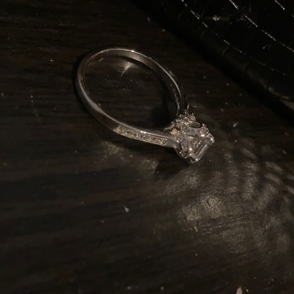 Charmed aroma ring - Picture 2 of 2